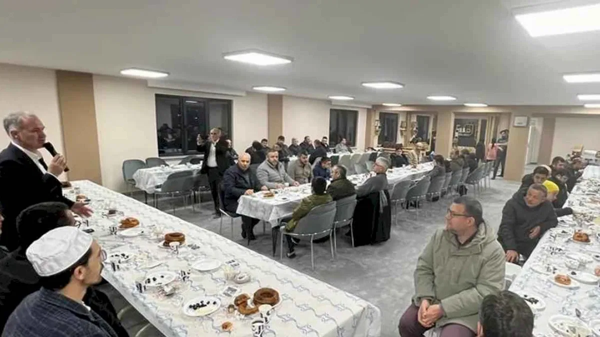Bursa İnegöl'de Bereket Sofrasının finali Sanayi Camiinde yapıldı