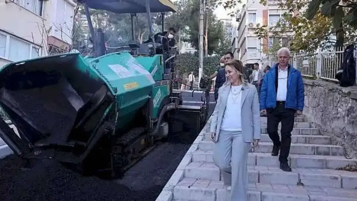 Konak'ın sokakları yenileniyor