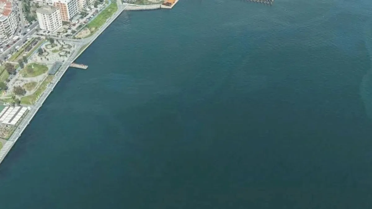İzmir Körfezi’nde 6'ncı kirlilik tespiti! Başkan Tugay’dan Bakanlığa yetki çağrısı