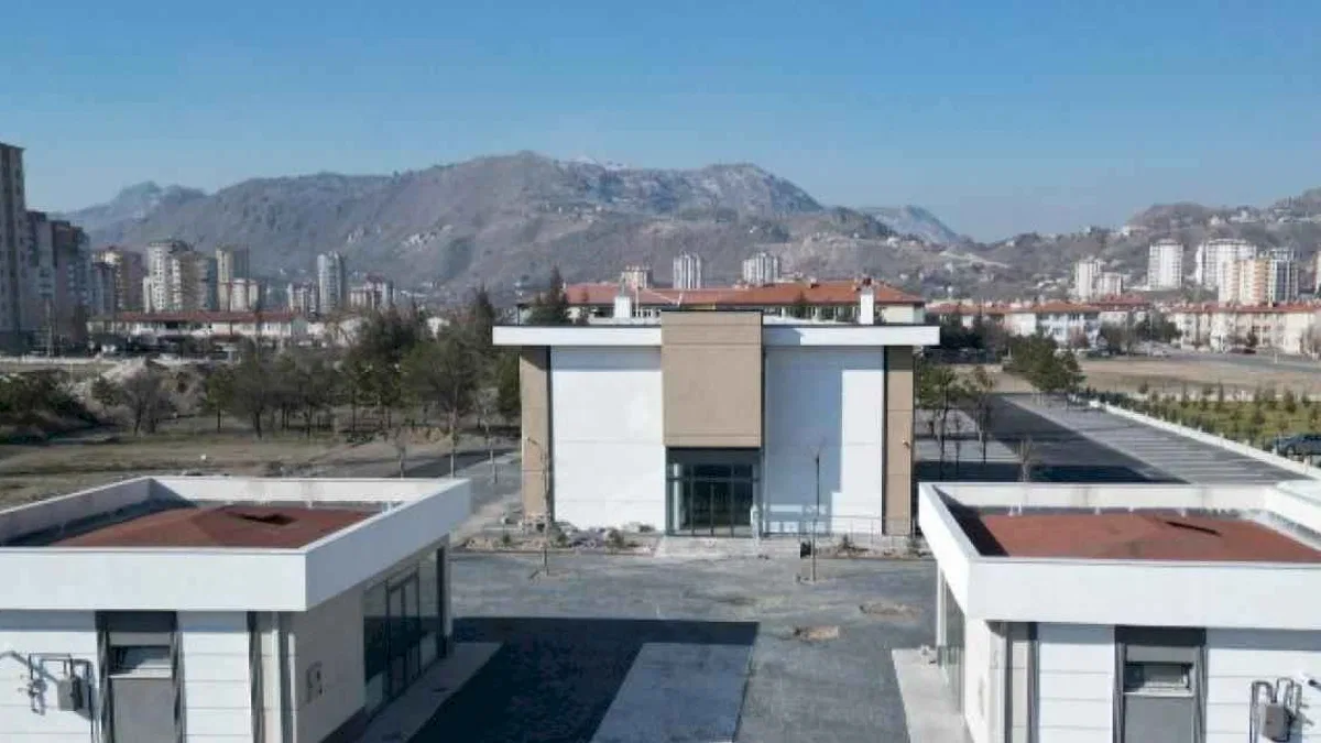 Yeniköy Mahallesi’ndeki sağlık ocağı açılış için gün sayıyor
