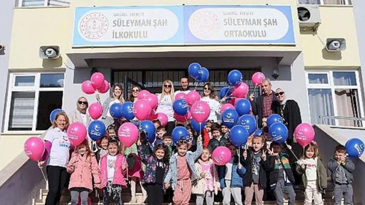 Bor Holding'in Gülümseten Yarınlar Projesi Sakarya'da Minik Yüzleri Güldürdü