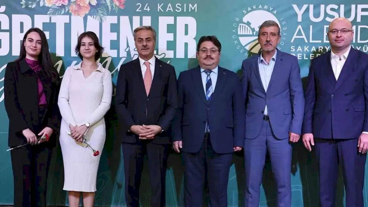 Sakarya'da Başkan Alemdar maarif ailesiyle buluştu