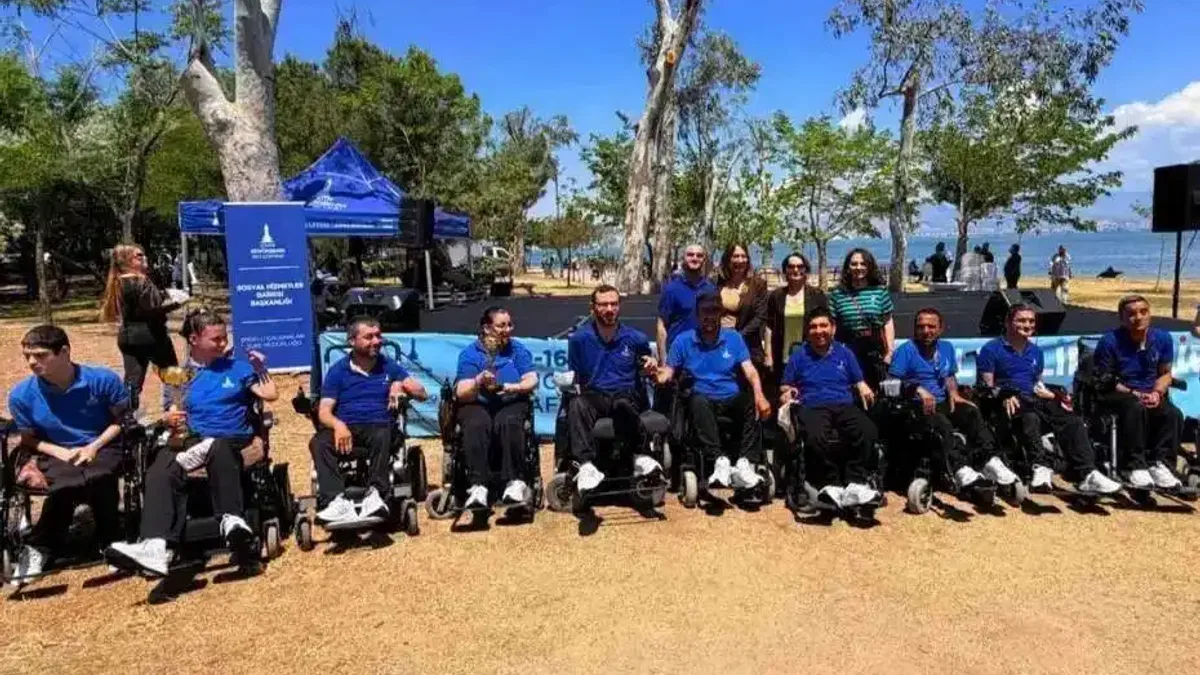 İzmir’de engeller dostluk ve dayanışmayla aşıldı