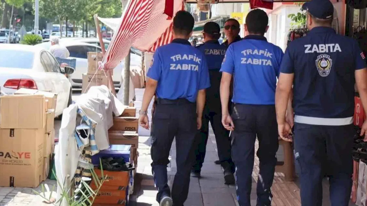 Manisa’da kaldırım işgallerine müdahale