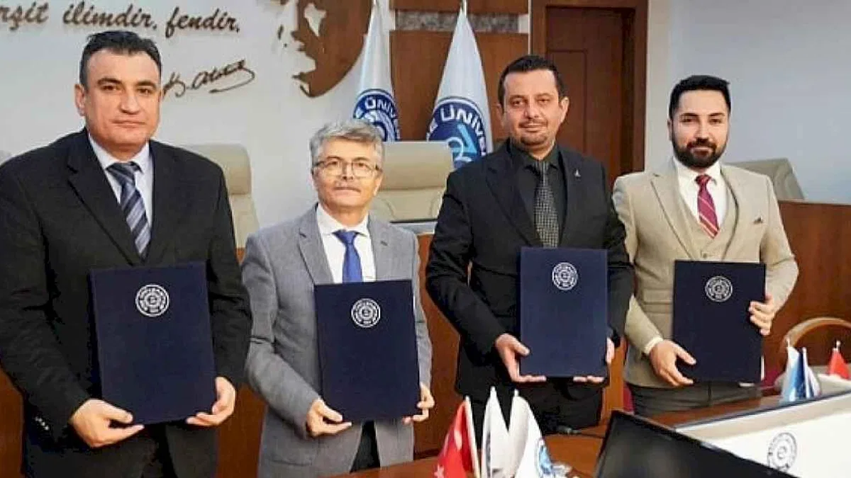 İZTEKNOLOJİ'den öğrencilere kariyer kapısı