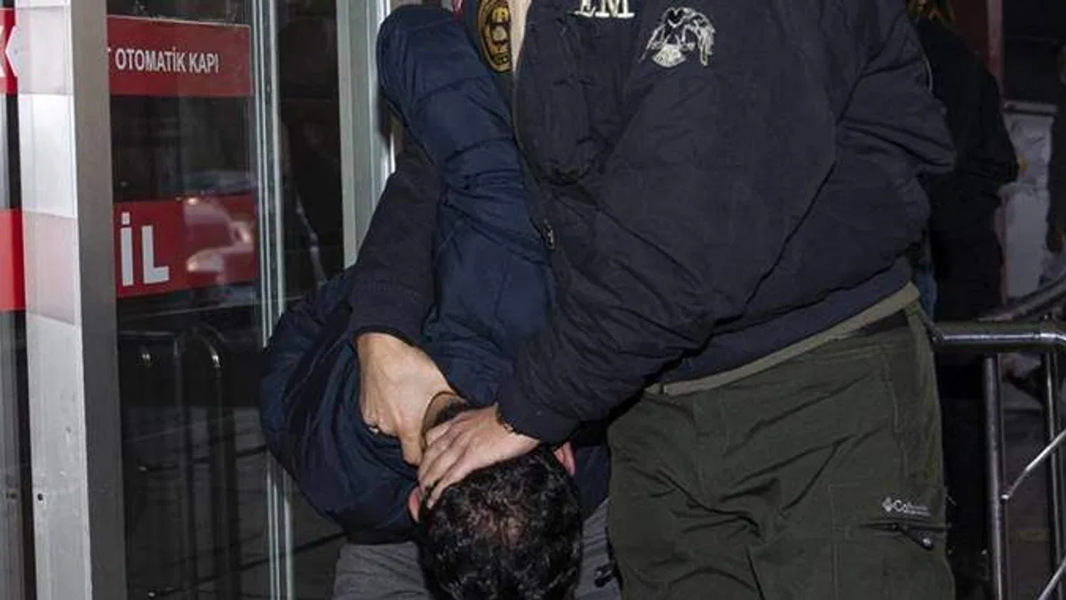 Beyoğlu'ndaki terör saldırısına ilişkin 5'i Bulgaristan’da 13 zanlı daha yakalandı