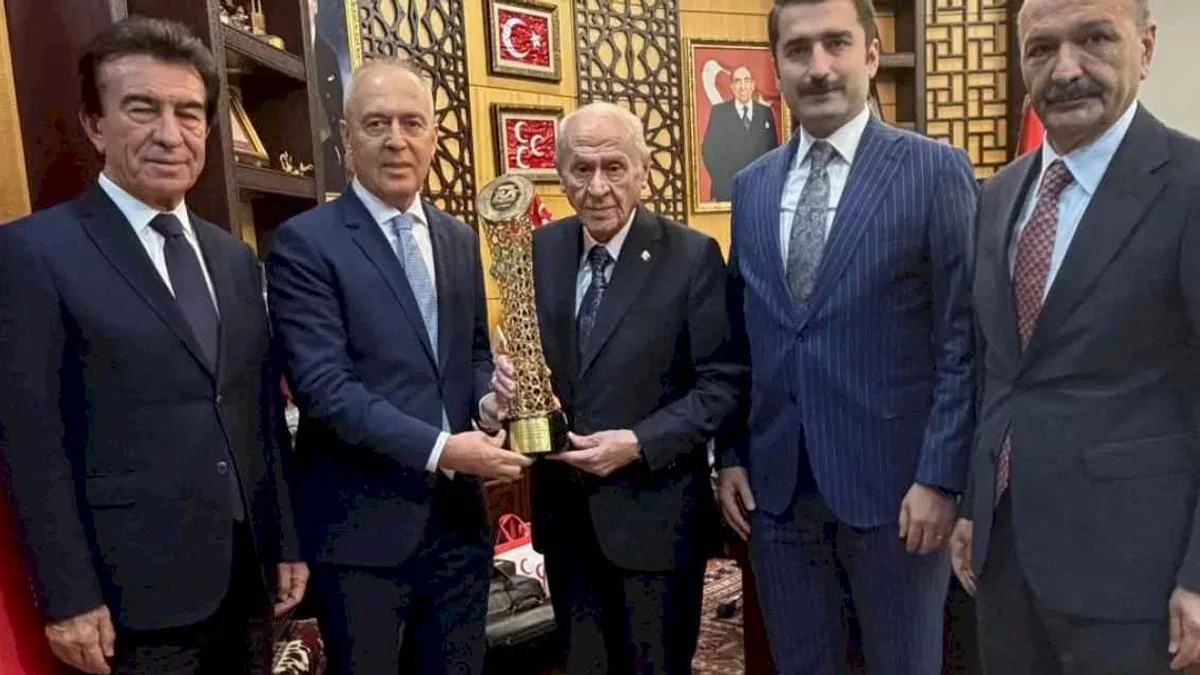 Türkiye Bisiklet Federasyonu’ndan Bahçeli’ye ziyaret
