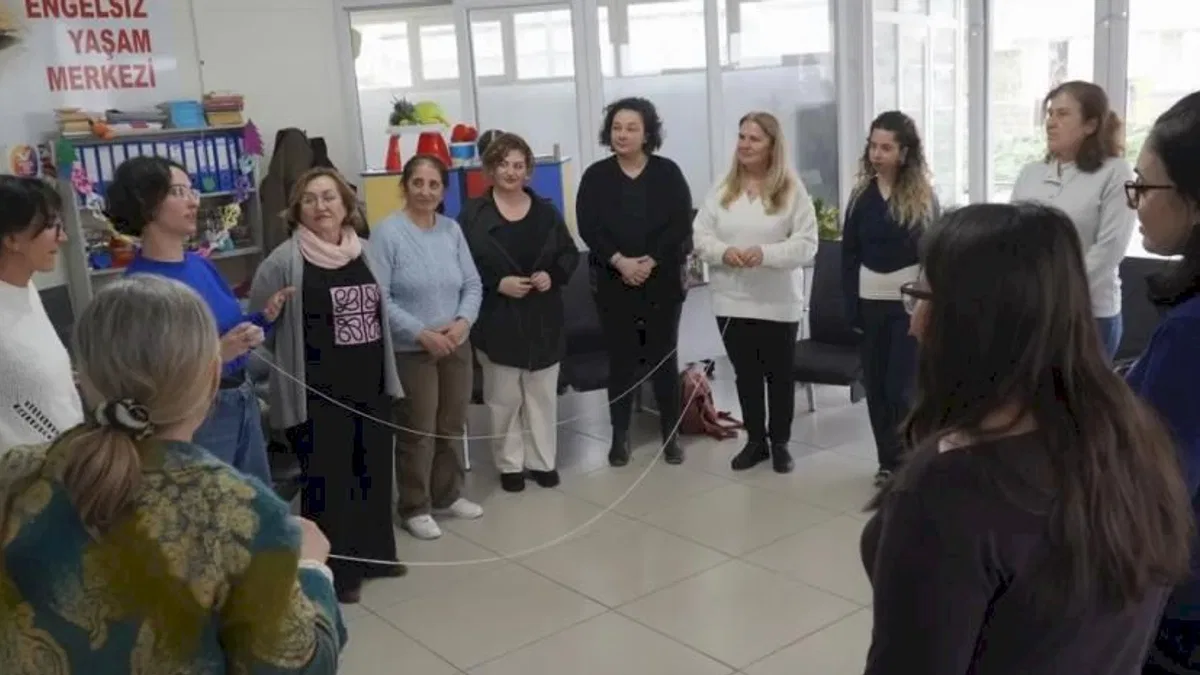Efes Selçuk’ta Kadının İnsan Hakları Eğitim Programı başladı