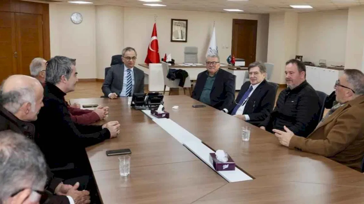 Baraçlı, Kocaeli'nin efsanelerini ağırladı