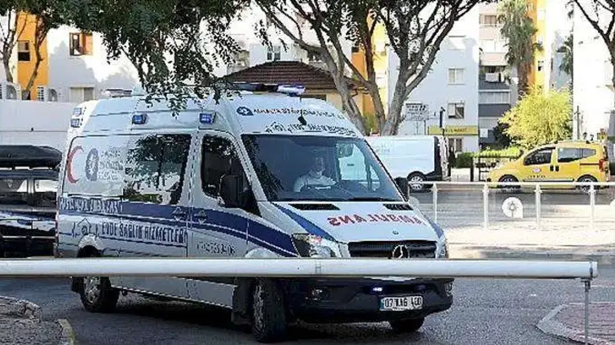Antalya Büyükşehir, Evde Sağlık Hizmetleri ile yüzlerce hastaya ulaşıyor
