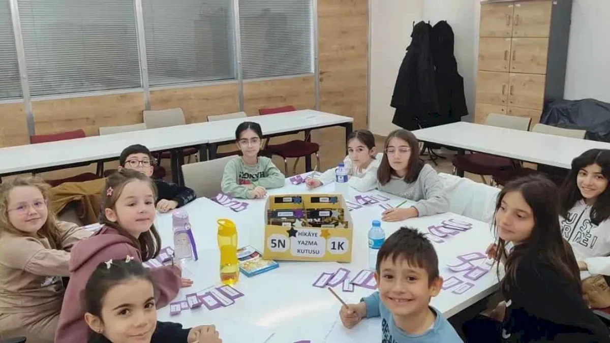 Bursa Osmangazi’de çocuklar hem eğlendi hem de öğrendi