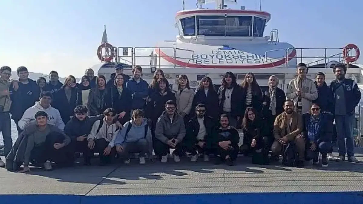 Türk ve Alman öğrenciler İzmir'de buluştu