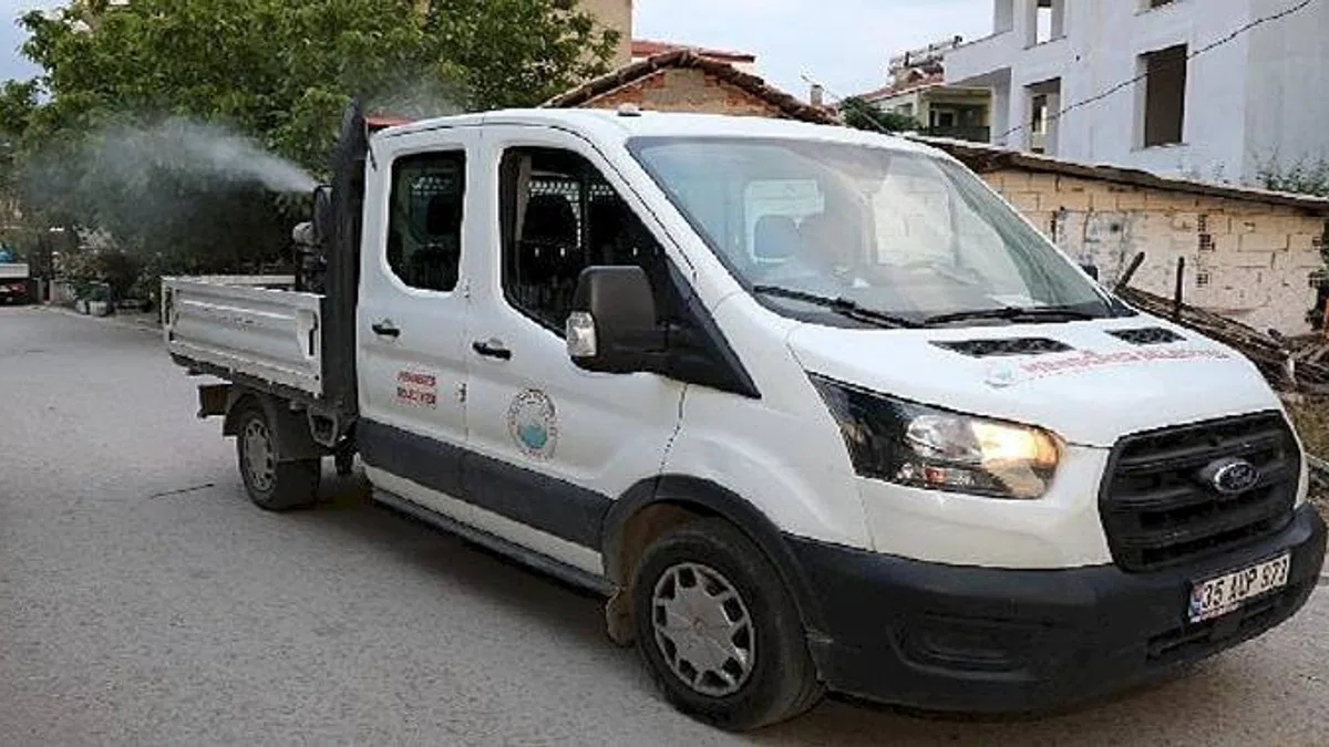 Menderes'te Haşere İle Mücadele