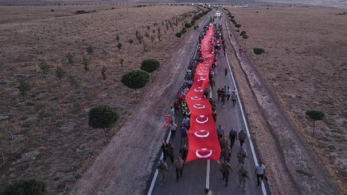 102 Yıl Önceki Ruhla Ecdadın İzinde