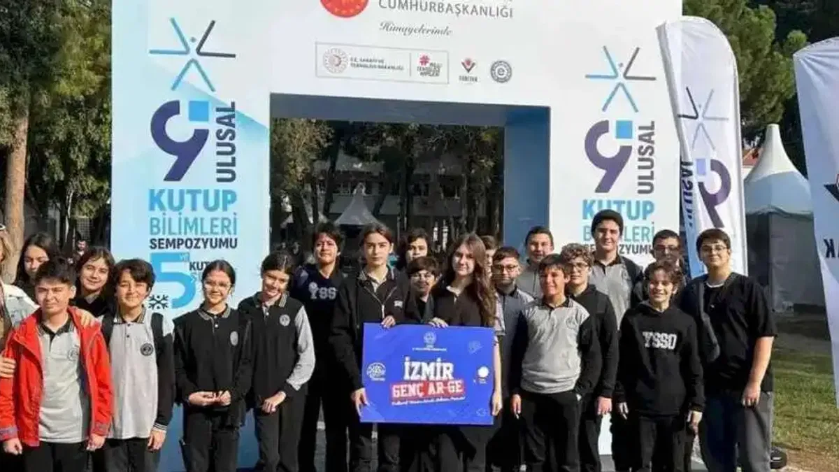 İzmirli öğrenciler “TÜBİTAK 5. Kutup Şenliği”nde bilimle buluştu