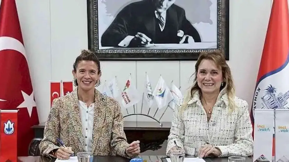 Konak Belediyesi'nden iki protokol birden