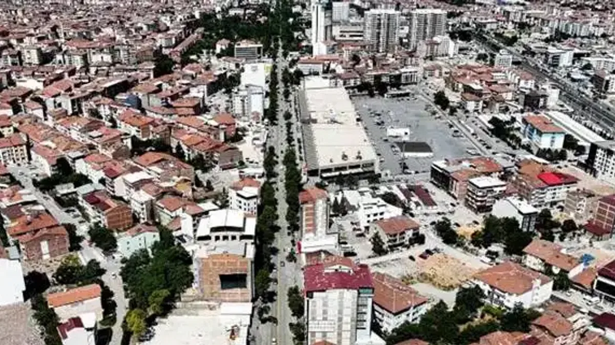 Malatya'da 13 noktada geçici park alanları oluşturuldu