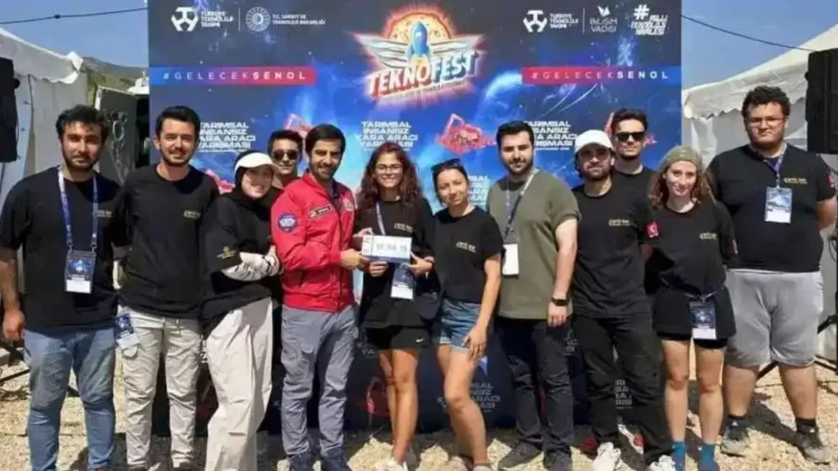 BTÜ'lü öğrenciler TEKNOFEST’ten 4 ödülle döndü