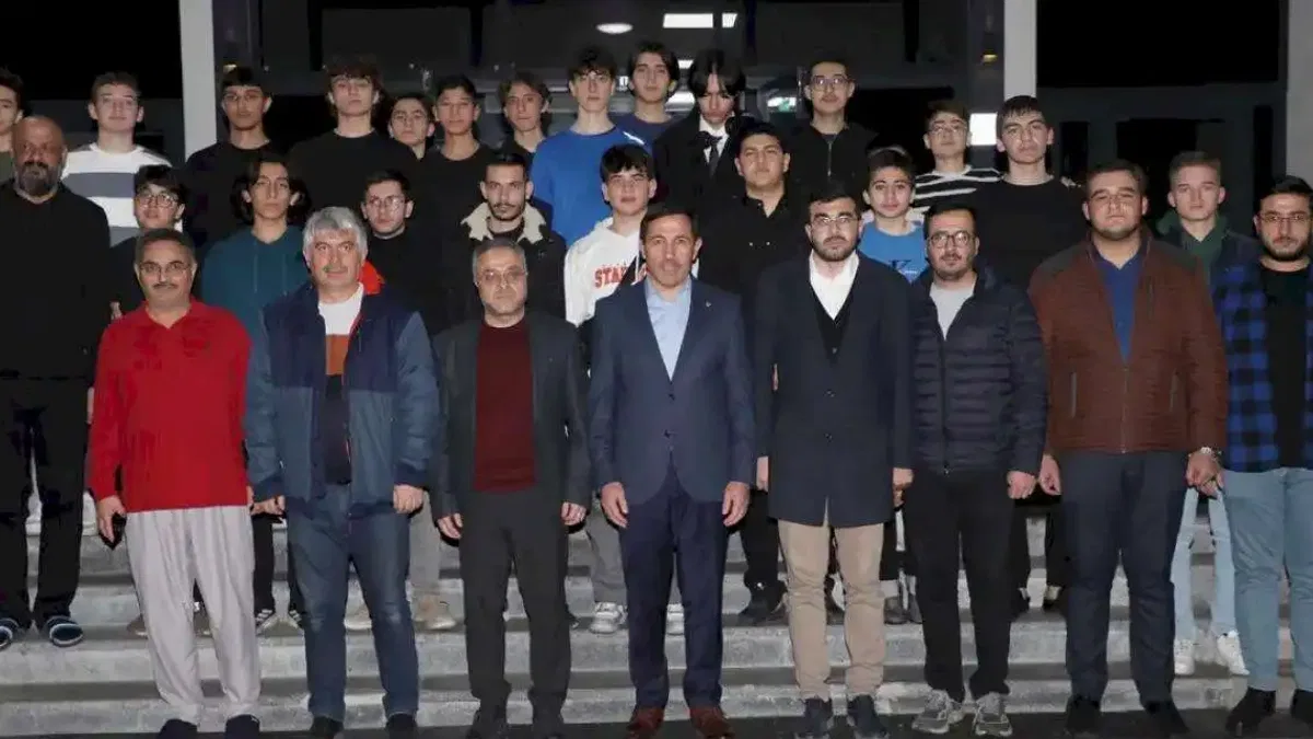 Başkan Kılca’dan Konya Hacıveyiszade Erkek Öğrenci Yurdu’na ziyaret