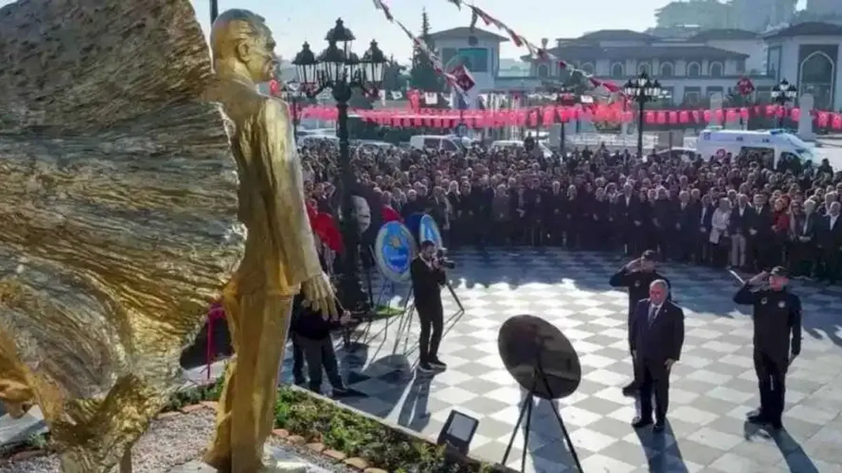Ankara Keçiören'de Ata'ya özlem