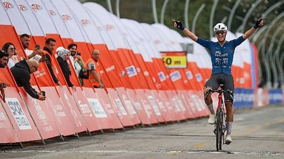 Daniel Stampe Şile'de zafere pedalladı