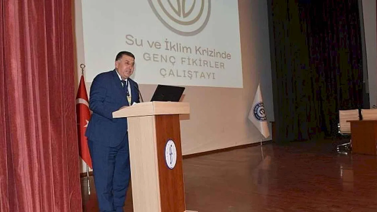 Ege'de "Su ve İklim Krizinde Genç Fikirler Çalıştayı" düzenlendi