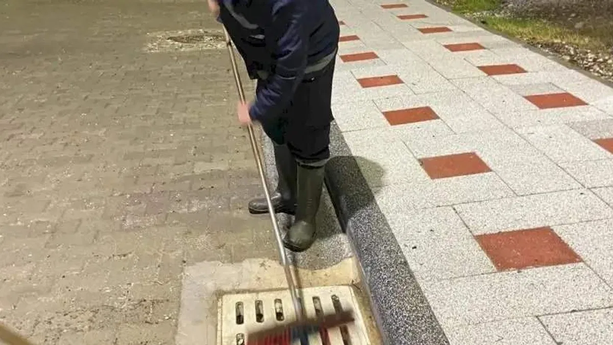 Muğla Milas'ta yağış öncesi seferberlik
