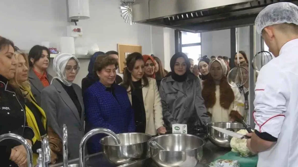 Kocaeli'de ‘Yol Arkadaşım’ projesine destek