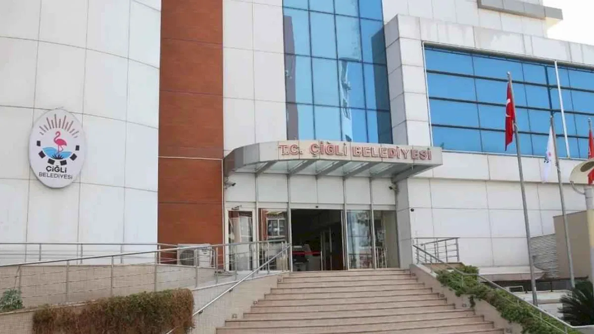 İzmir Çiğli’de Cumhuriyet coşkusu bir hafta sürecek