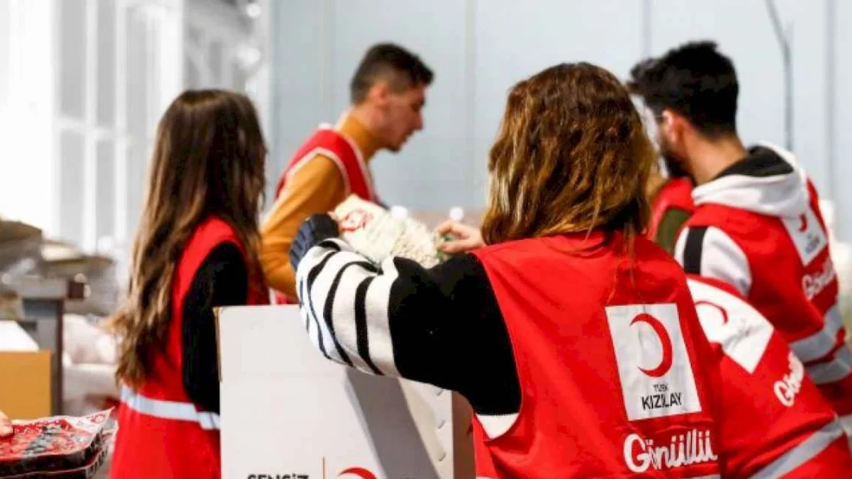 Kızılay Ramazan'da milyonlara ulaşıyor