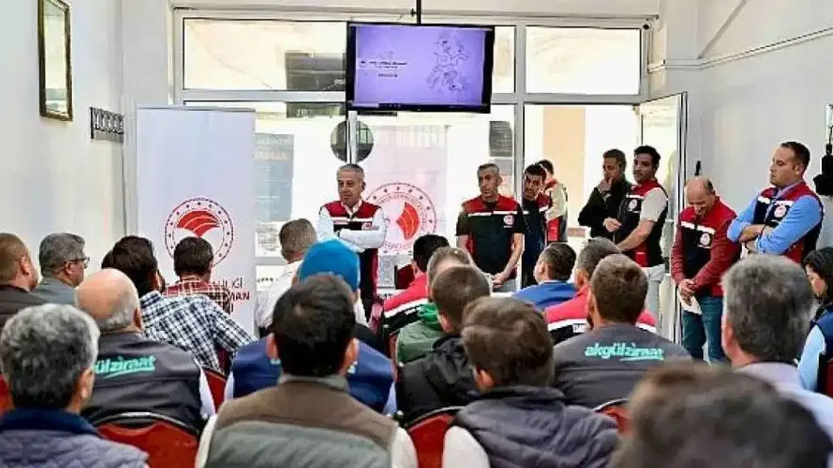 İzmir'de 3 Bin 500 Üreticiye Yeni Destekleme Modeli Tanıtıldı