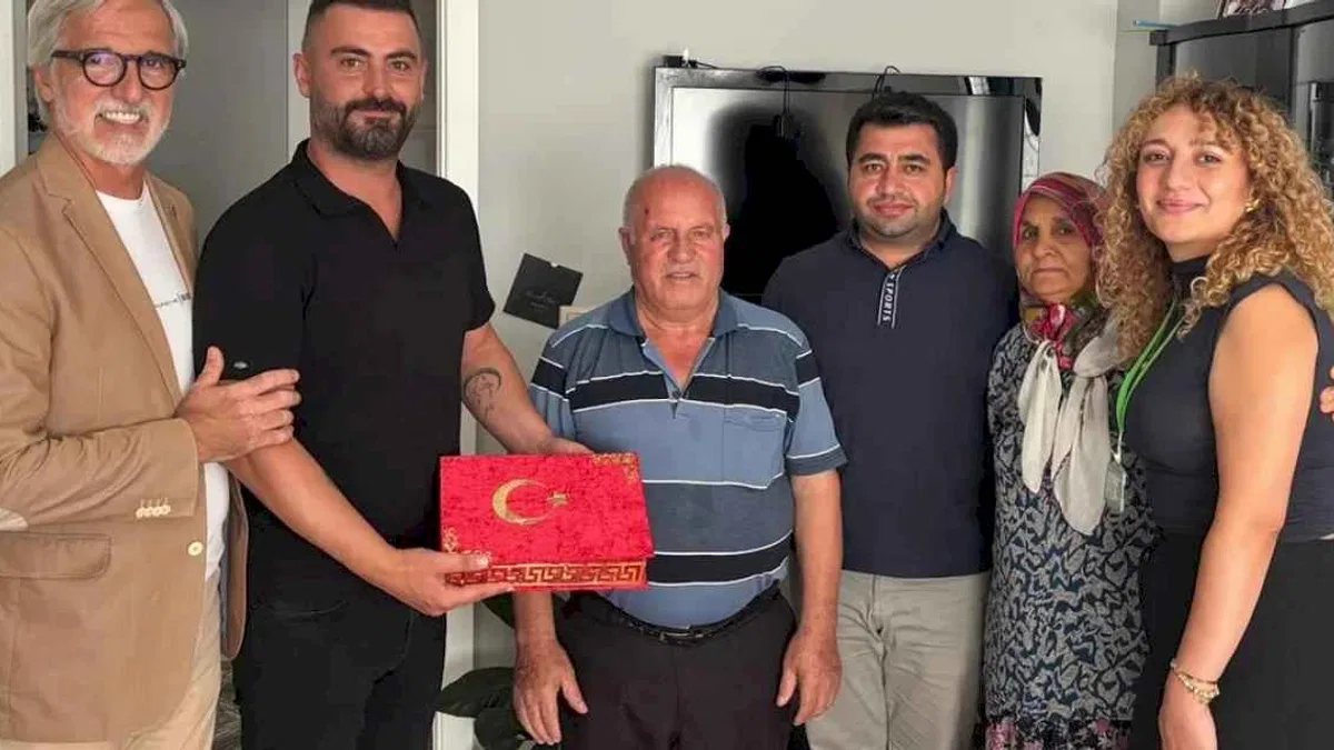 Kıbrıs Gazilerine İzmit Belediyesi'nden anlamlı ziyaret