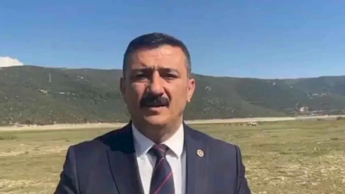 Bursa'da İYİ Partili Türkoğlu'ndan su eleştirisi