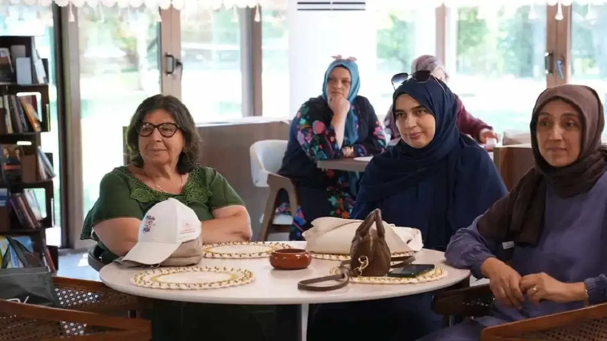 Kocaeli Ana Kafe’de farkındalık dolu söyleşi