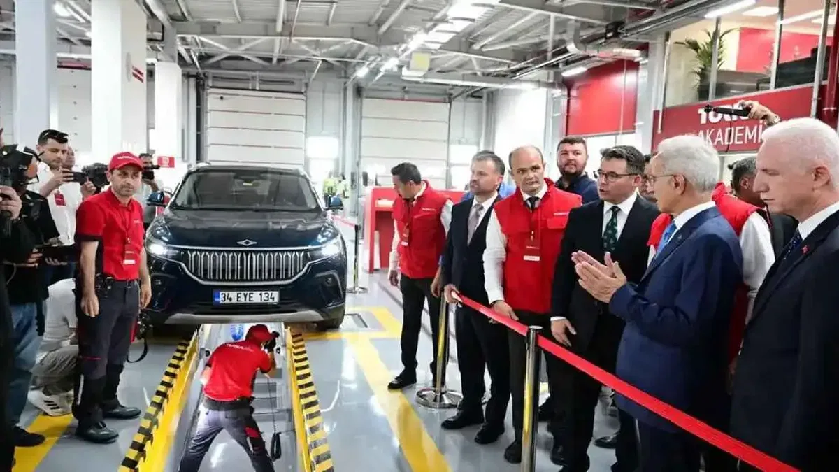 Yeni nesil araç muayene dönemi başlıyor... Yapay zekâ ve robotik sistemler devrede