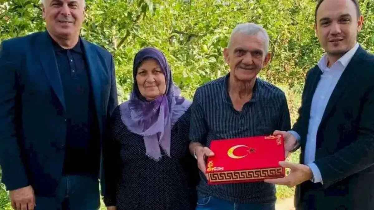 İzmit'ten kahraman gazilere ziyaretler sürüyor