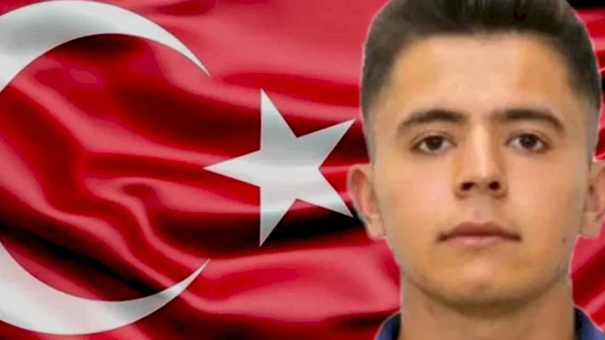 Trafik kazası geçiren Yunus Timi'nden bir polis memuru şehit!