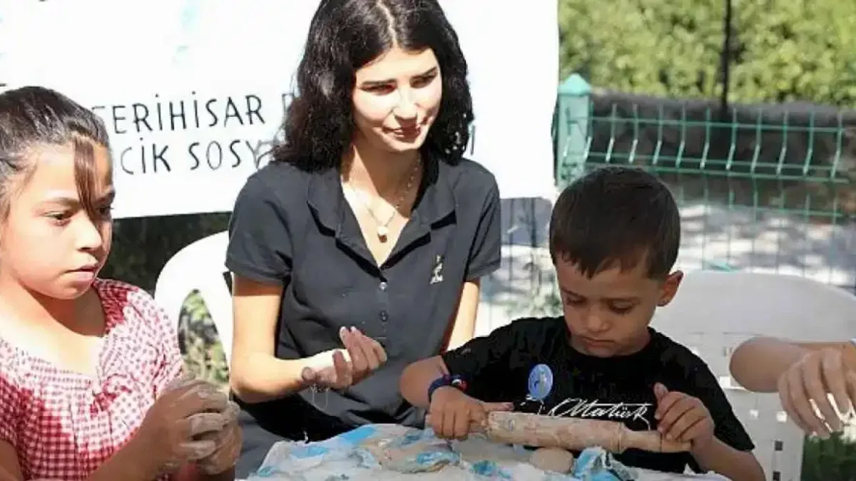 4. Çocuk Festivali Renkli Anlara Sahne Oldu