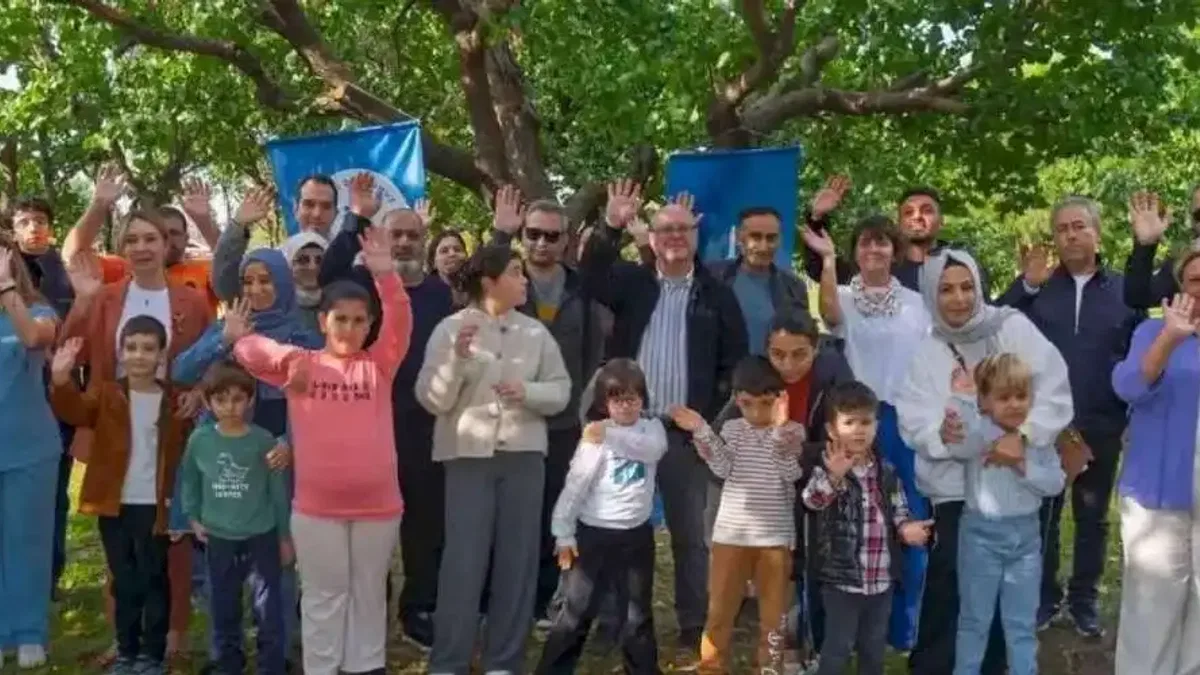 İzmir’de “Patili Dostumuz” projesi başladı