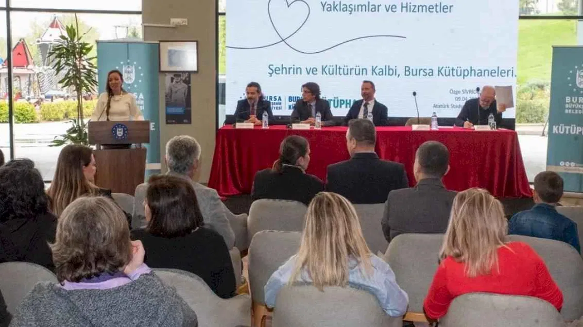 Bursa'da kütüphaneler ve kent arşivleri konuşuldu