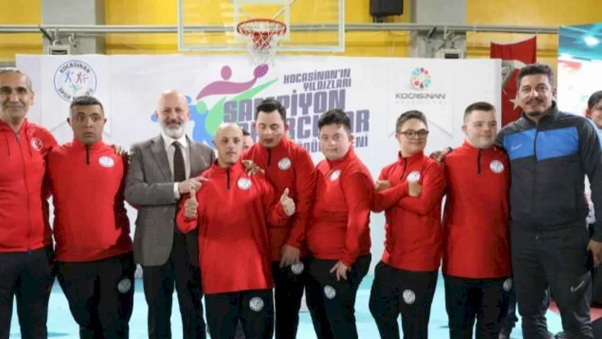 Kocasinan’ın Milli Sporcusu Hacı Ömer Arslantürk, dünya ikincisi