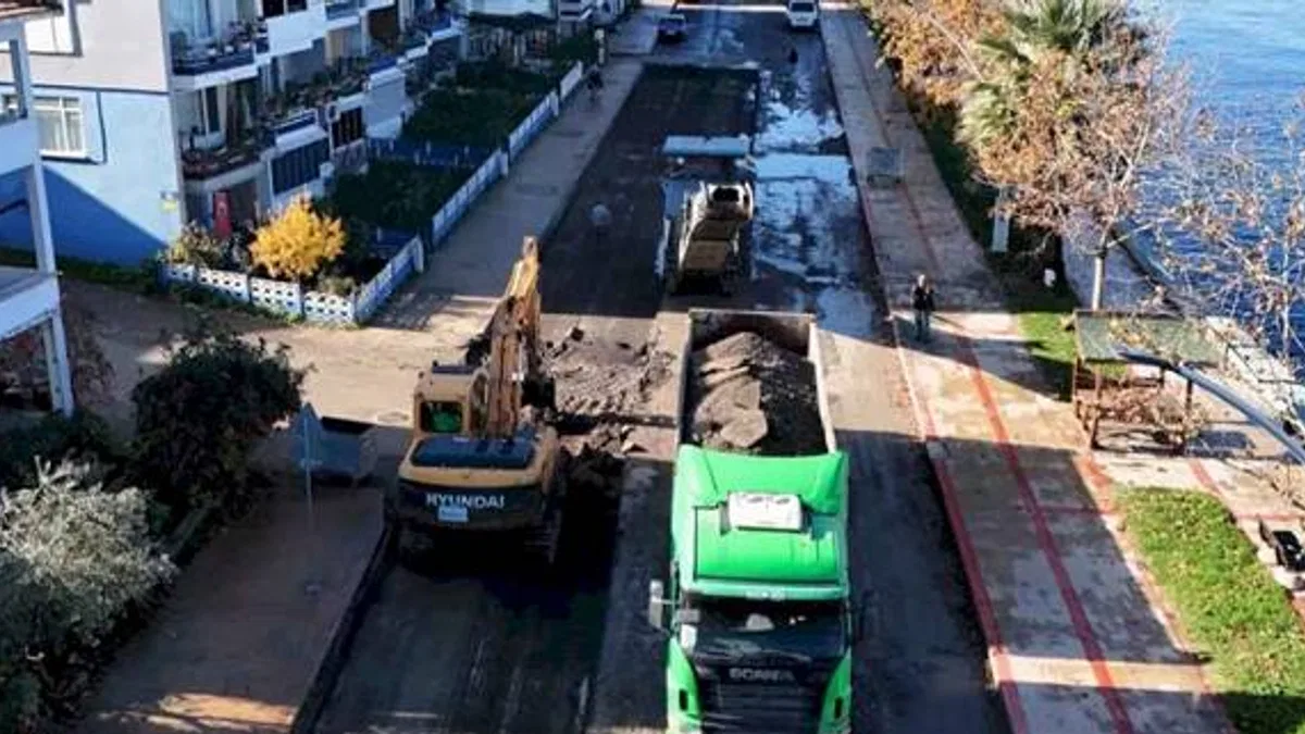 Kocaeli Gölcük Halıdere Sahil Caddesi'ne kapsamlı yenileme