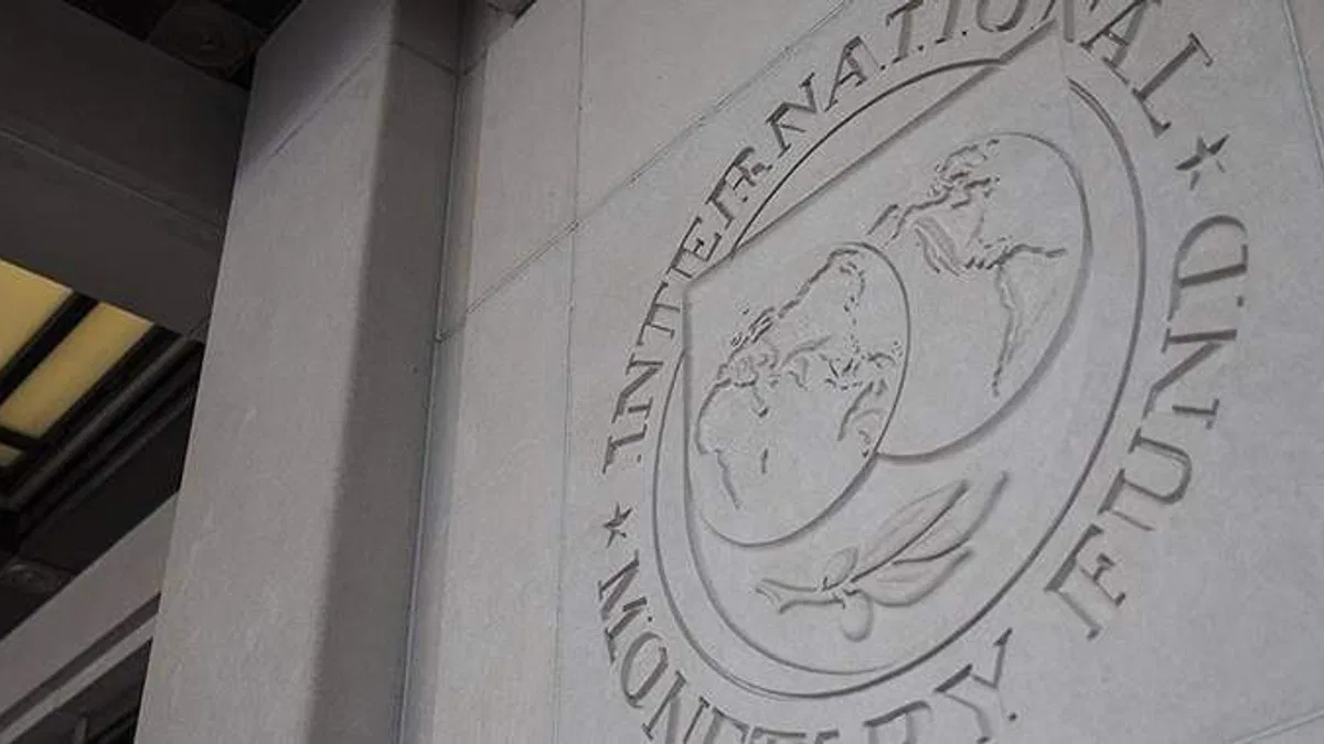 IMF'den Fransa'ya "mali politikalarını bütçe açığını düşürecek şekilde ayarla" çağrısı