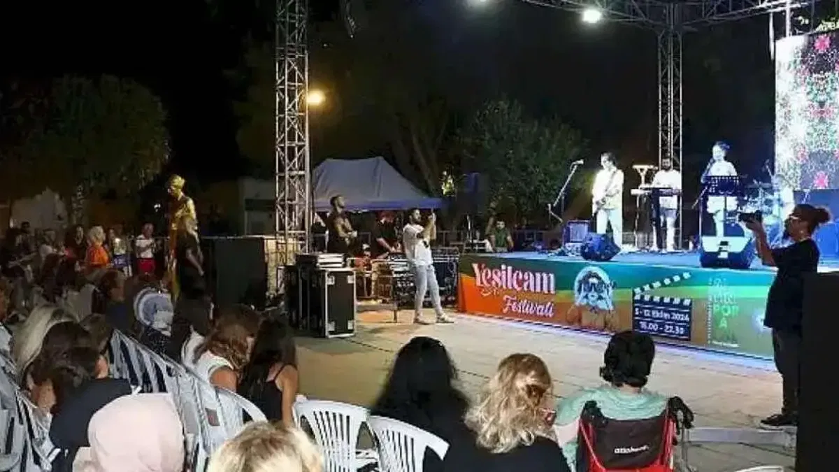 Yeşilçam Festivali'nde nostalji dolu konserler