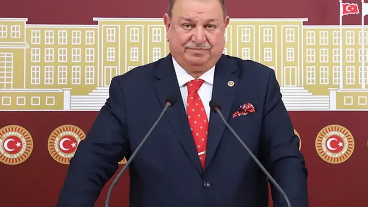 Yeniden Refahlı Bekin'den Tom Barrack tepkisi