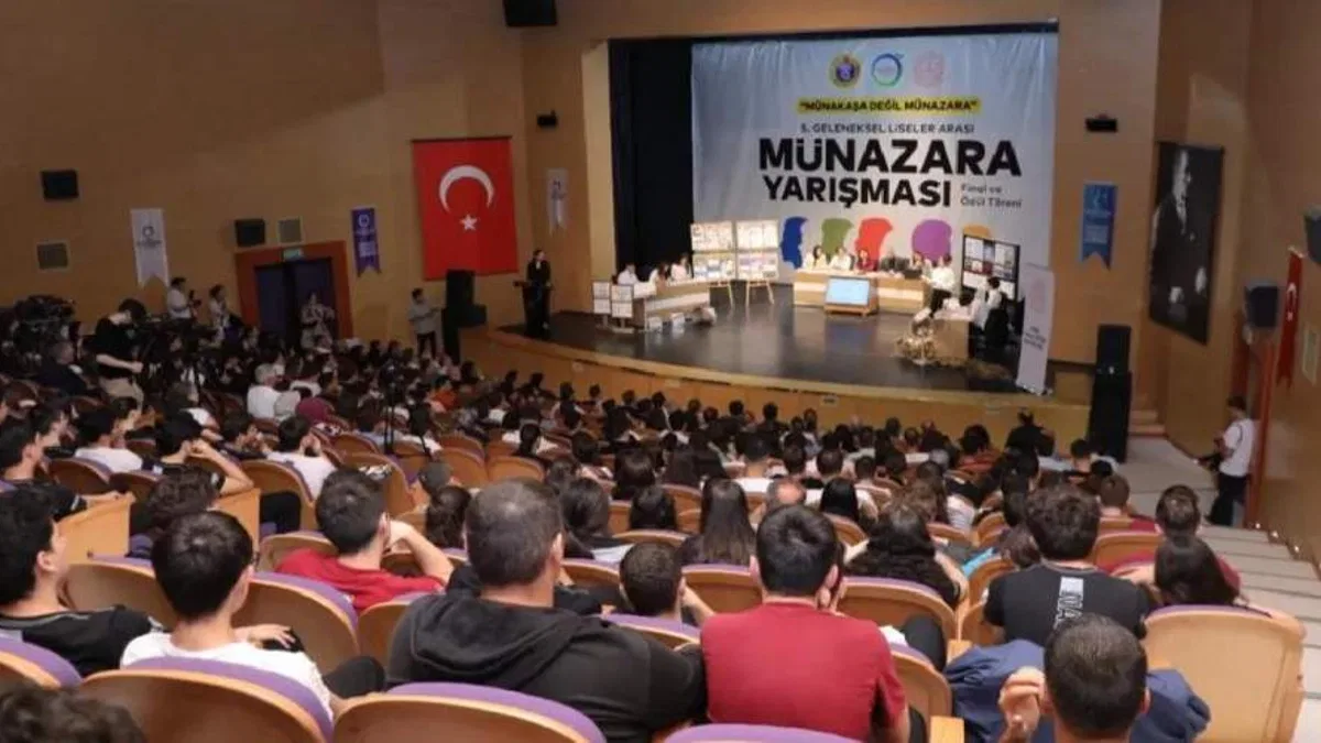 Ordu’da Münazara Şampiyonu Kabadüz ÇPL oldu