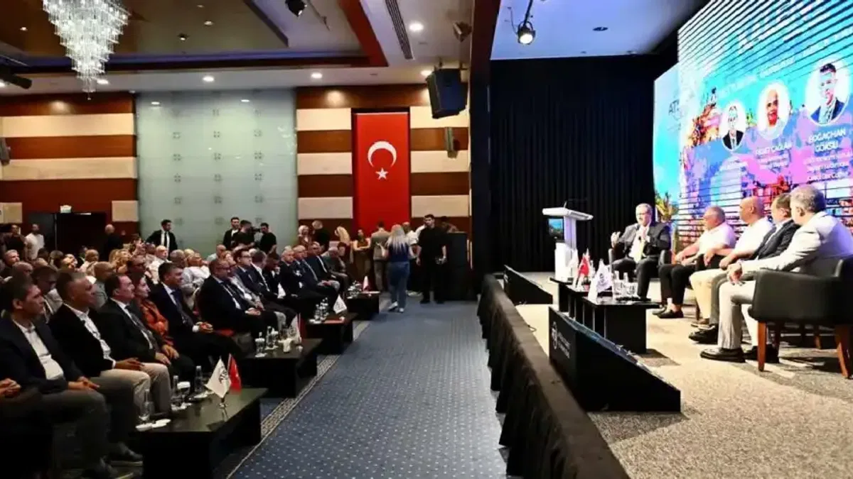 Antalya Muratpaşa'da turist beklentileri konuşuldu