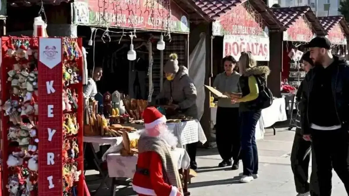 Antalya Muratpaşa'da yeni yıl heyecanı