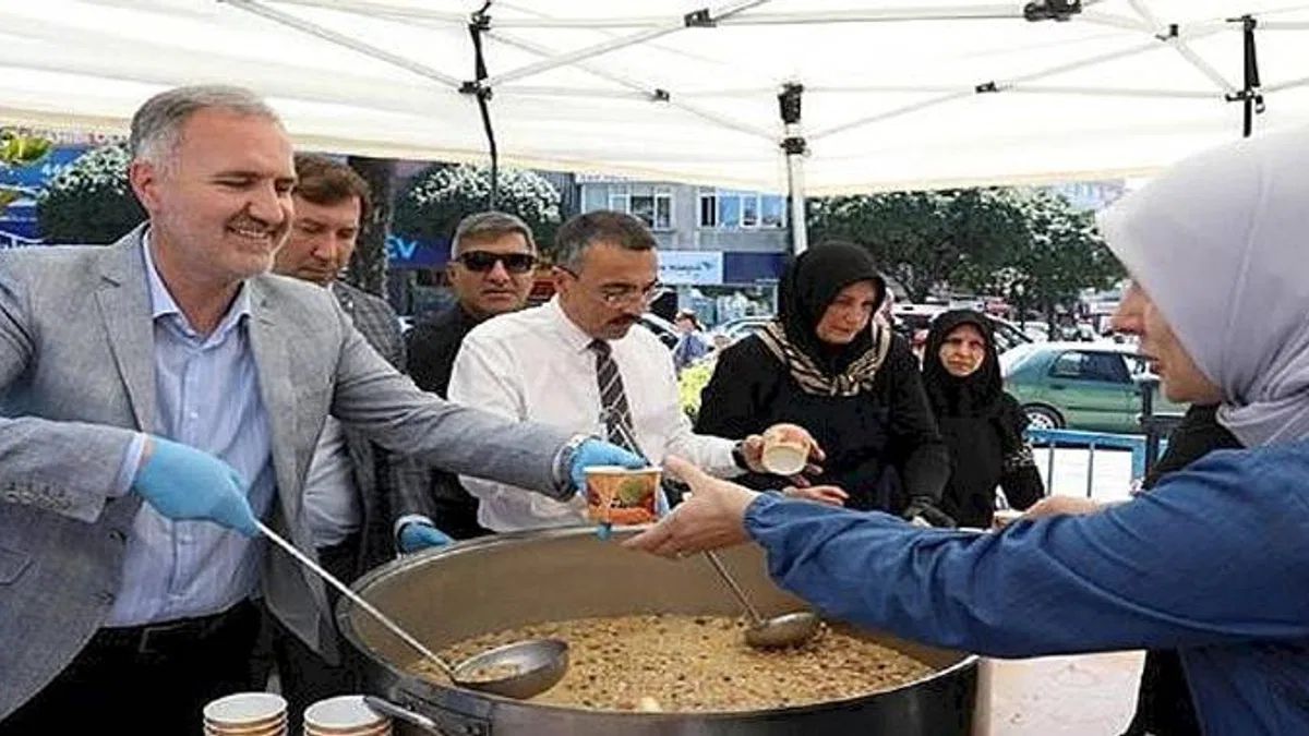 Aşure Kazanları ''Birlik Ve Beraberlik'' İçin Kaynadı