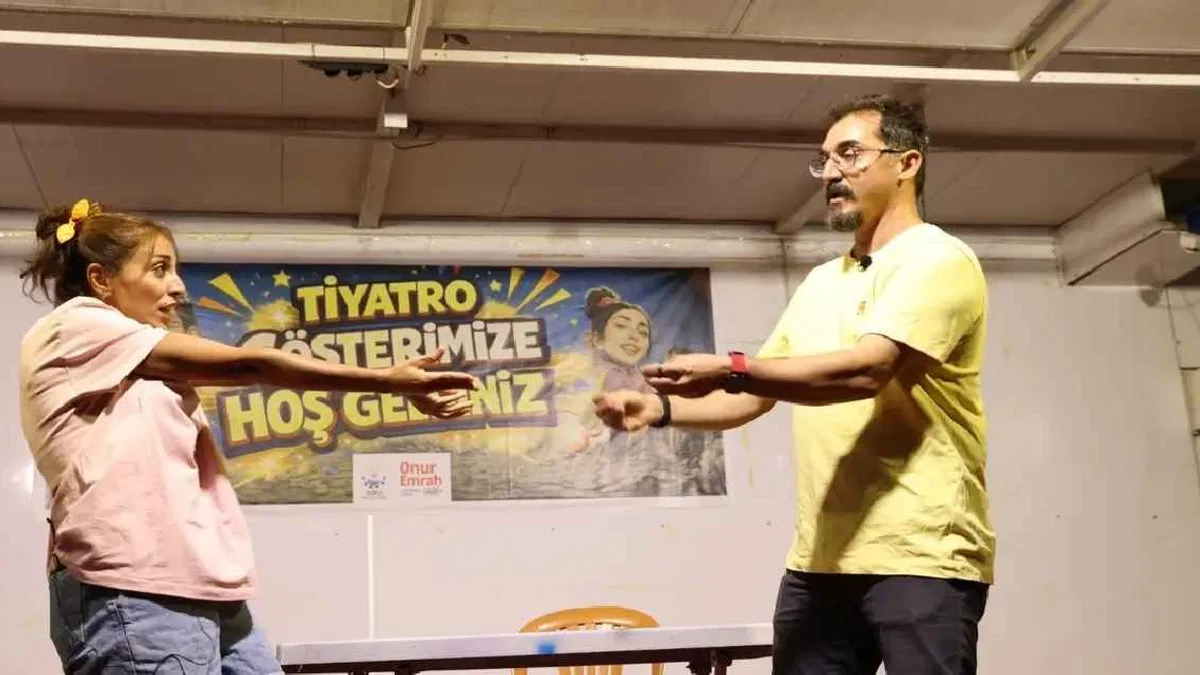 Çiğli’de Mahalle Tiyatro Günleri yüzlerce çocukla buluştu